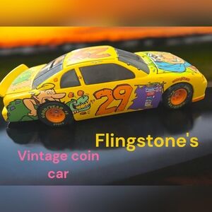 Flintstones Race Car #29 Cartoon Network vintage coin bank with key
